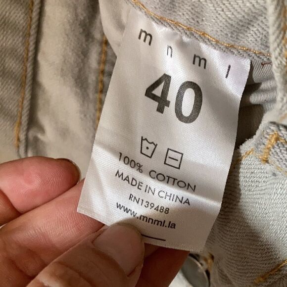 MNML light grey Tapered Jeans w/ some distress - Picture 9 of 10